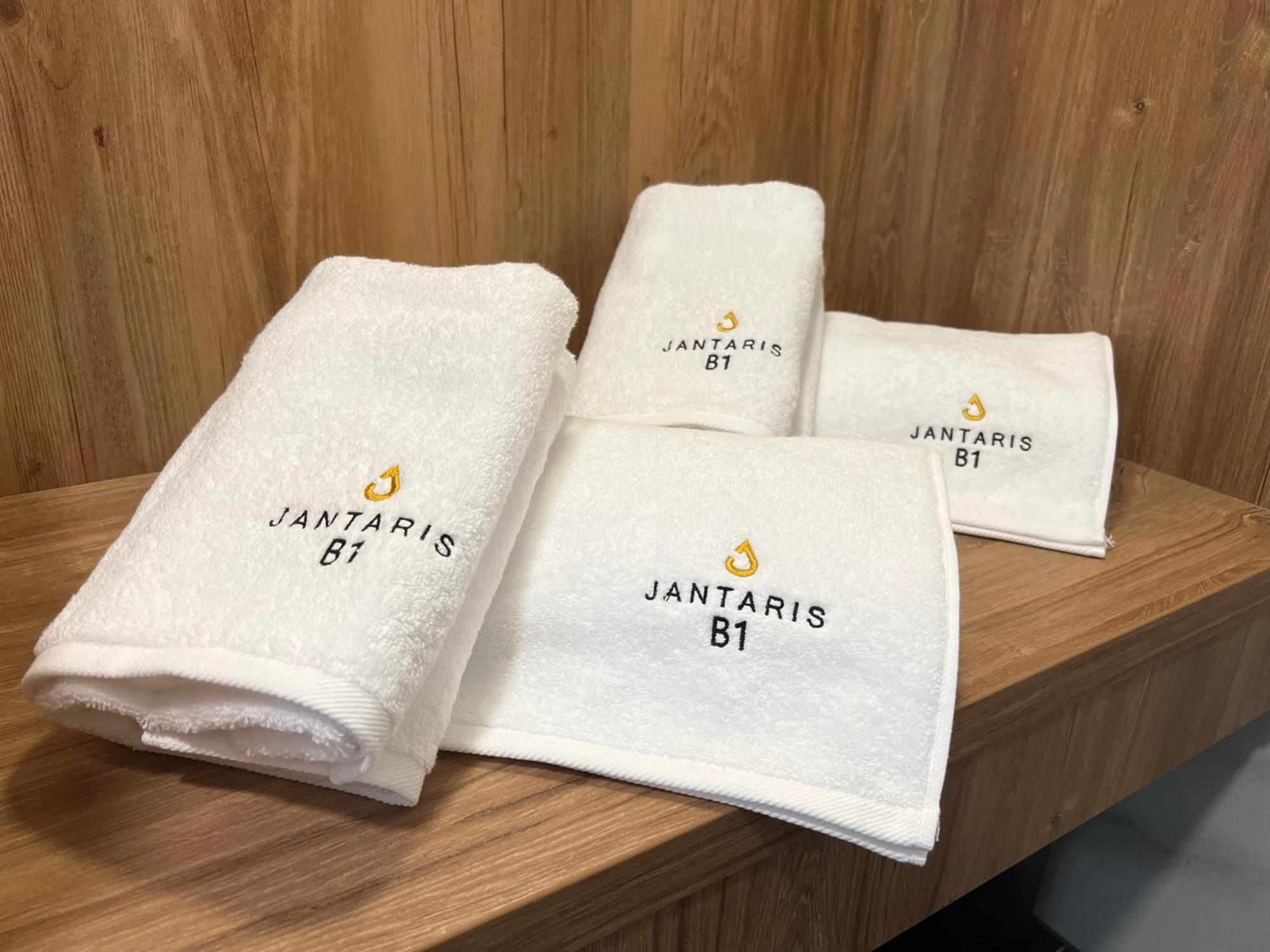 Jantaris B1 - Apartament 20M Od Plazy 梅尔诺 外观 照片